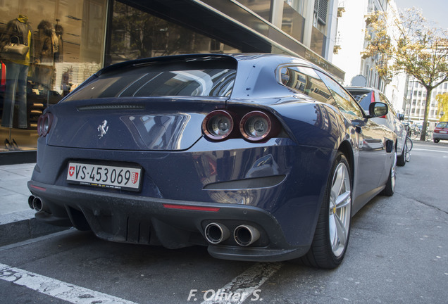 Ferrari GTC4Lusso