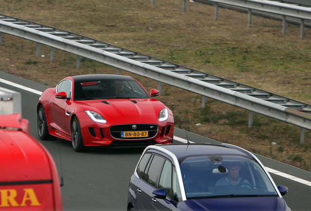 Jaguar F-TYPE S Coupé British Design Edition