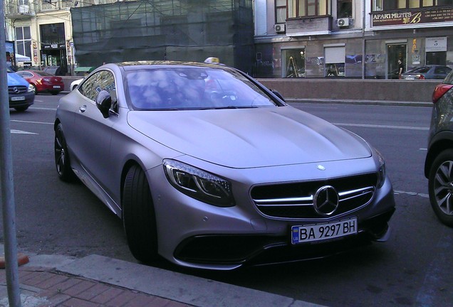 Mercedes-Benz S 63 AMG Coupé C217