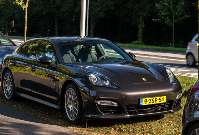 Porsche 970 Panamera GTS MkI