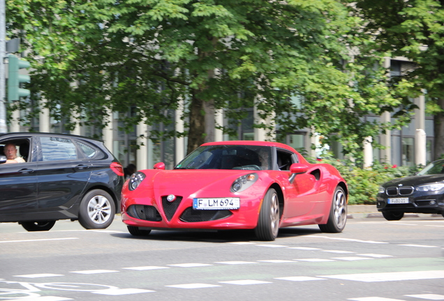 Alfa Romeo 4C Coupé