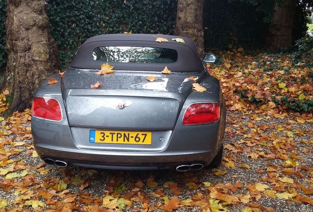 Bentley Continental GTC V8