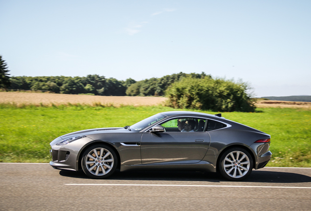 Jaguar F-TYPE S Coupé