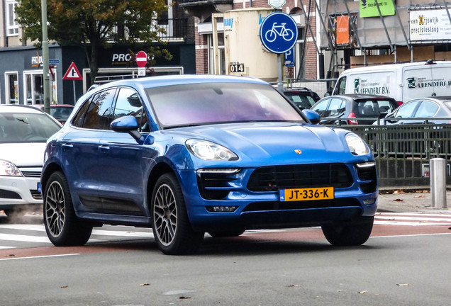 Porsche 95B Macan Turbo