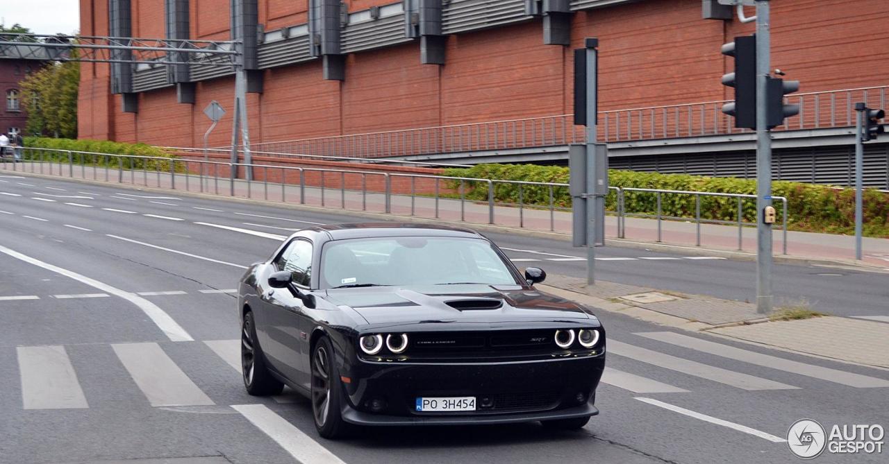 Dodge Challenger SRT 392 2015