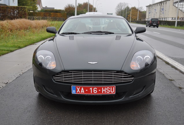 Aston Martin DB9