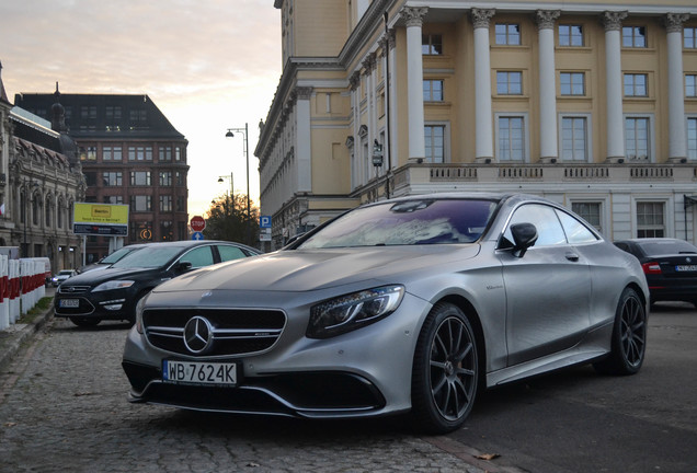 Mercedes-Benz S 63 AMG Coupé C217