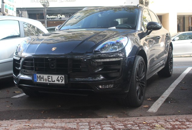 Porsche 95B Macan Turbo