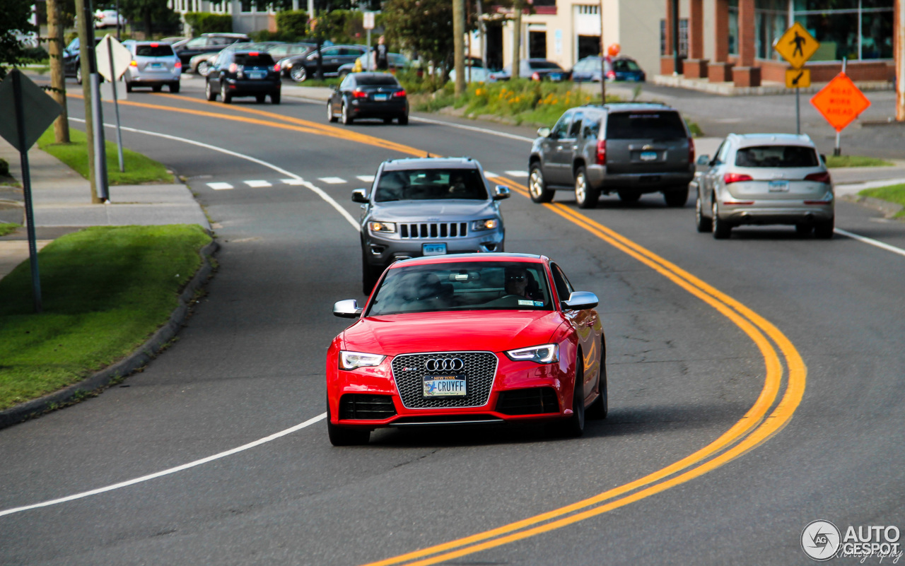 Audi RS5 B8 2012