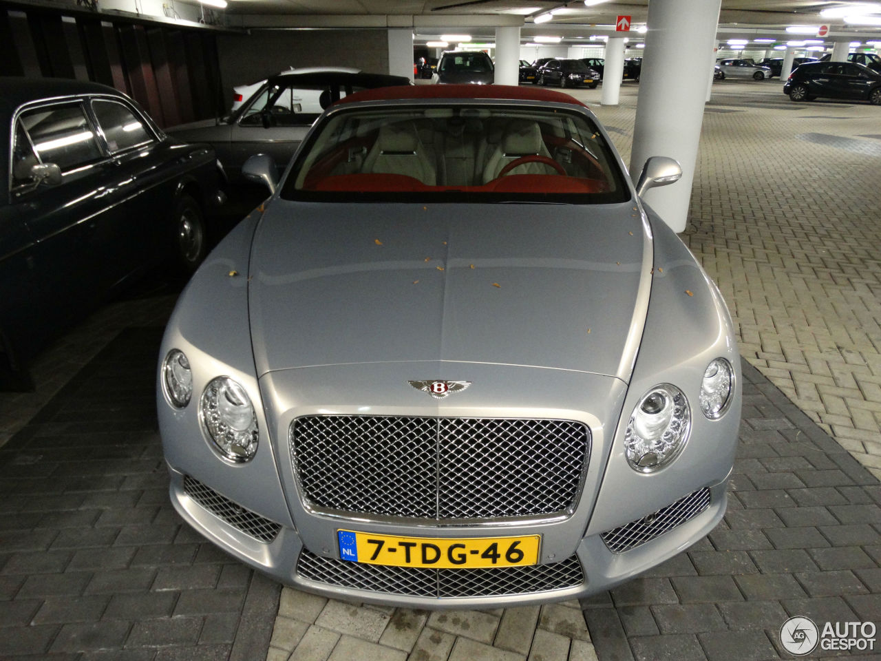 Bentley Continental GTC V8