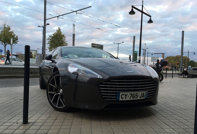 Aston Martin Rapide S