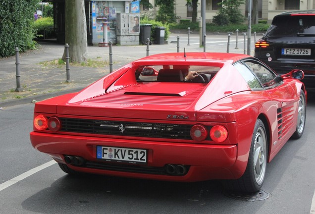 Ferrari F512M