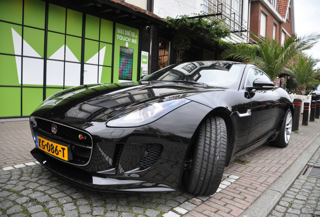 Jaguar F-TYPE S Coupé