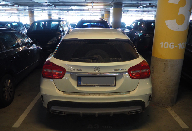 Mercedes-Benz GLA 45 AMG X156