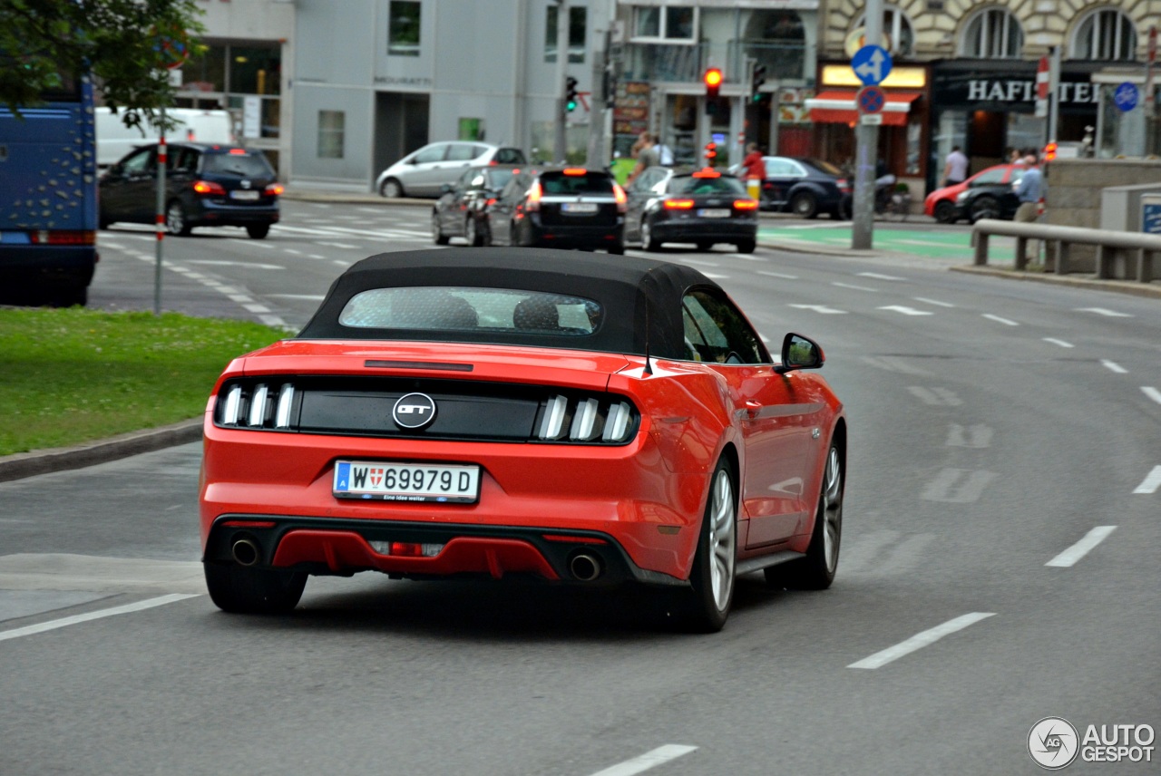 Ford Mustang GT Convertible 2015