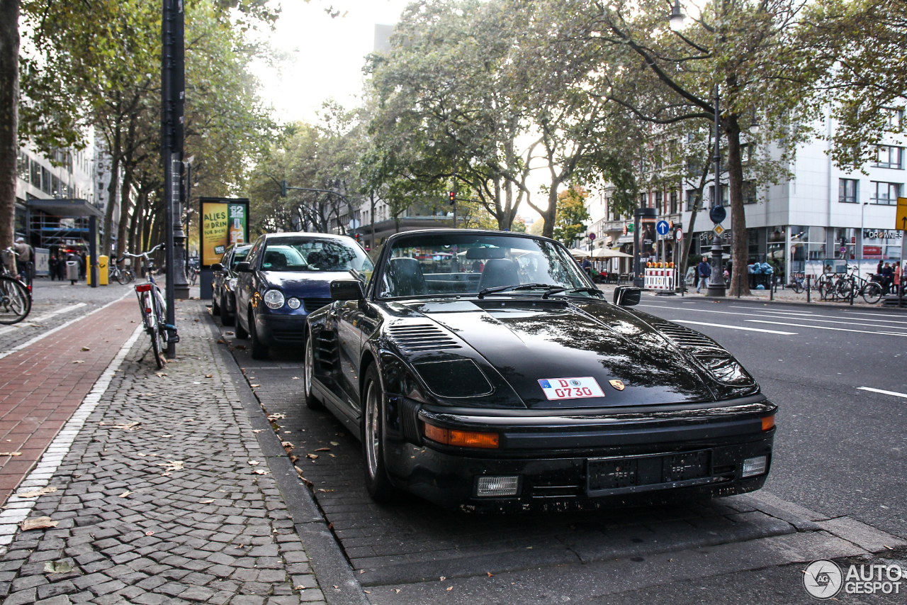 Porsche 930 Turbo Cabriolet Flatnose