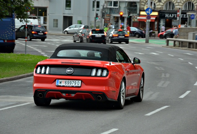 Ford Mustang GT Convertible 2015