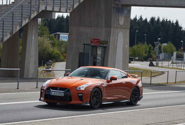 Nissan GT-R 2017