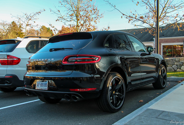 Porsche 95B Macan Turbo