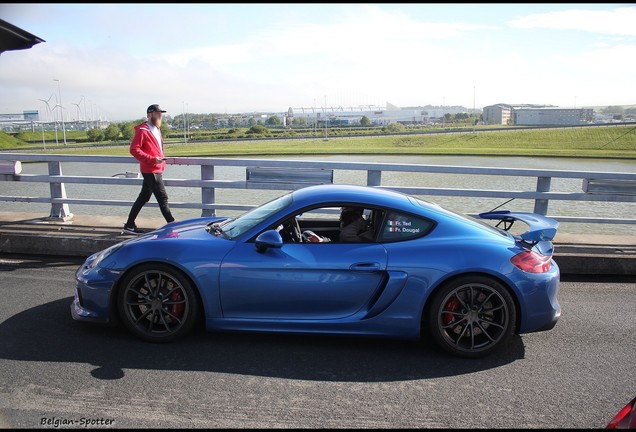 Porsche 981 Cayman GT4