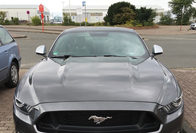 Ford Mustang GT 2015