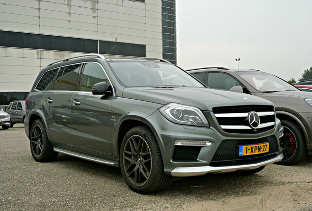 Mercedes-Benz GL 63 AMG X166