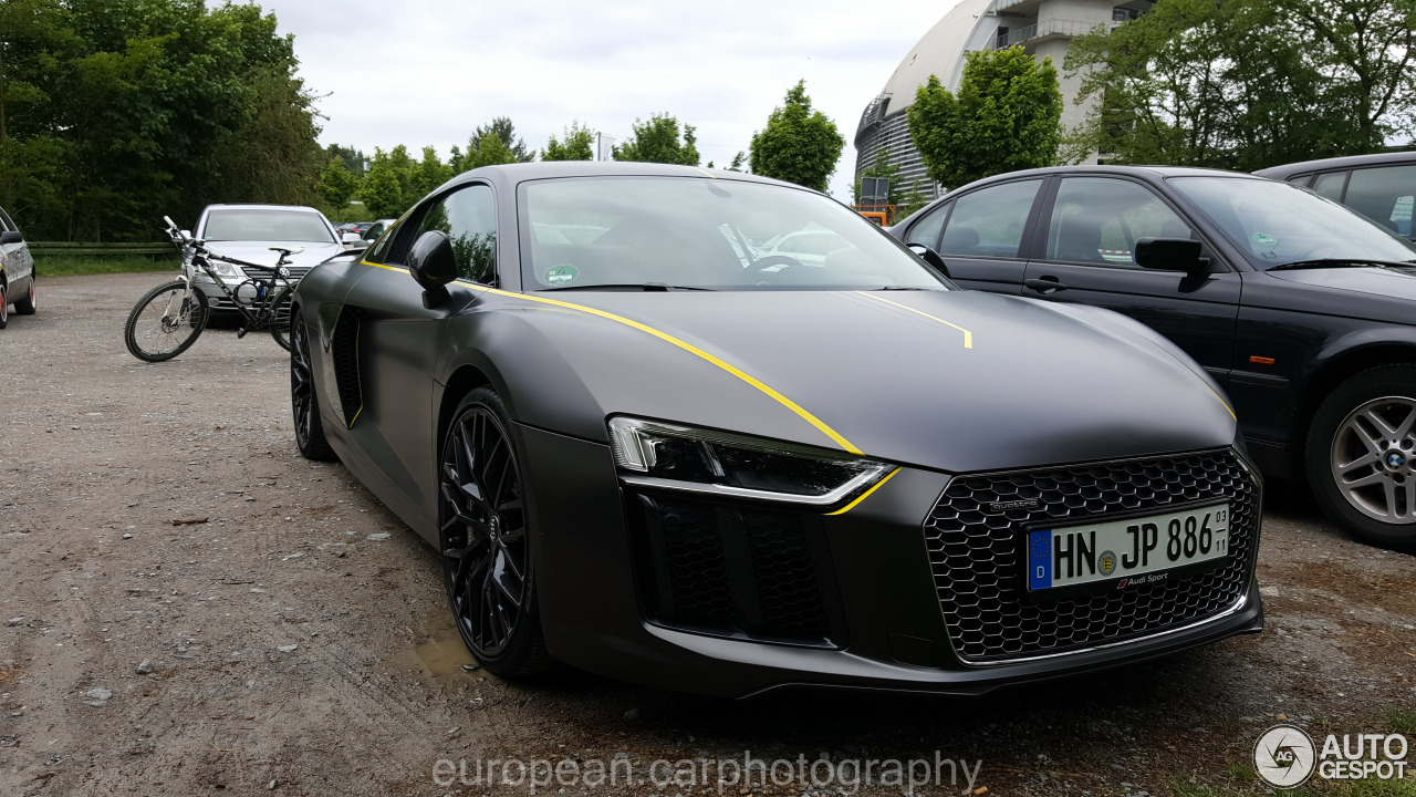 Audi R8 V10 Plus 2015