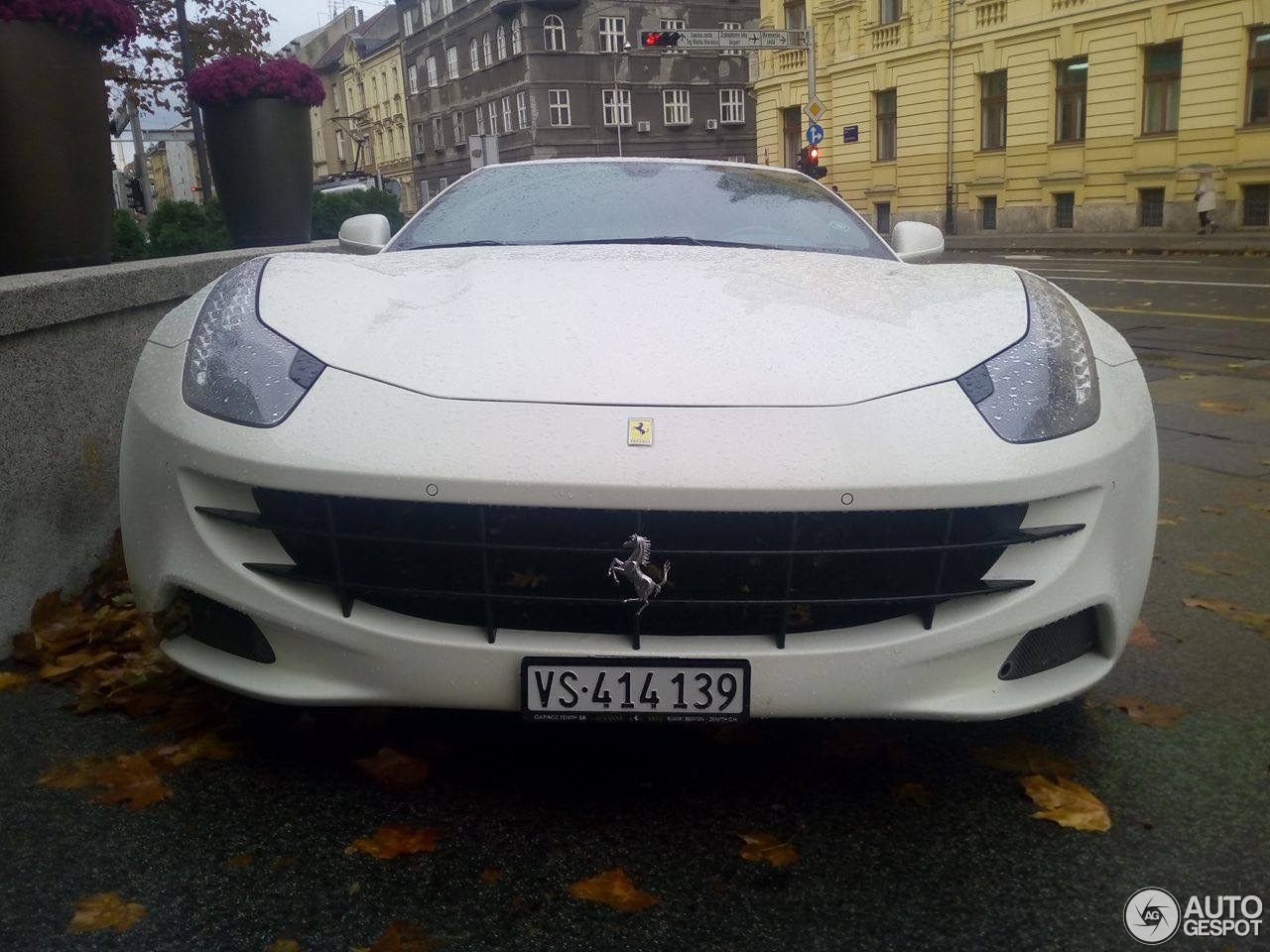 Ferrari FF