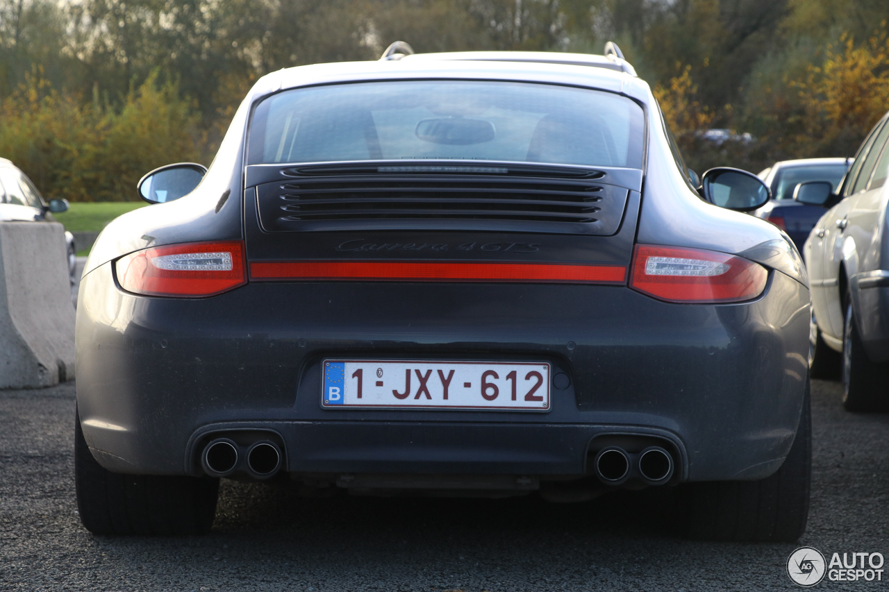 Porsche 997 Carrera 4 GTS