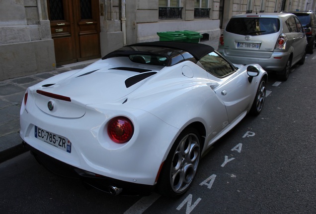 Alfa Romeo 4C Spider