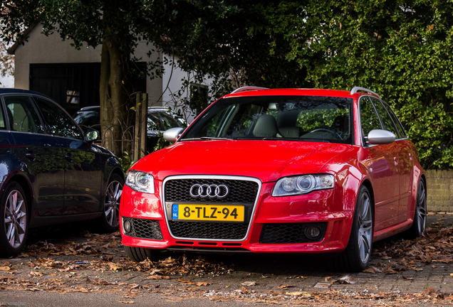 Audi RS4 Avant B7