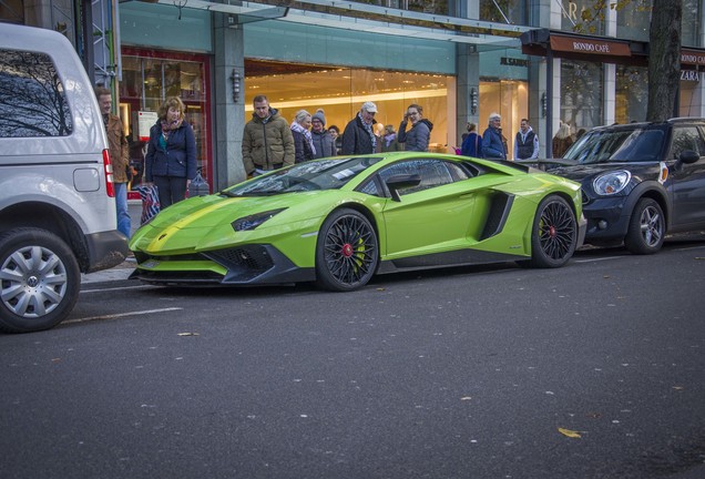 Lamborghini Aventador LP750-4 SuperVeloce