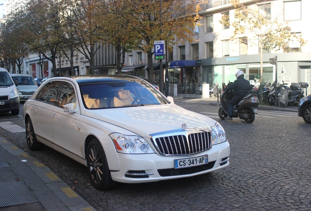 Maybach 62 S Landaulet 2011