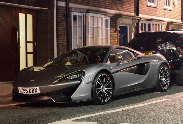 McLaren 570S