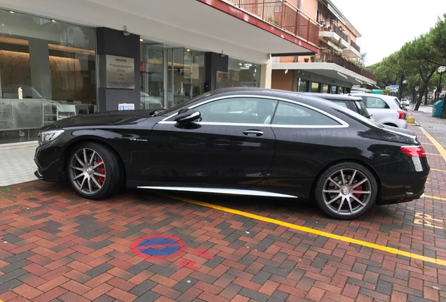 Mercedes-AMG S 63 Coupé C217