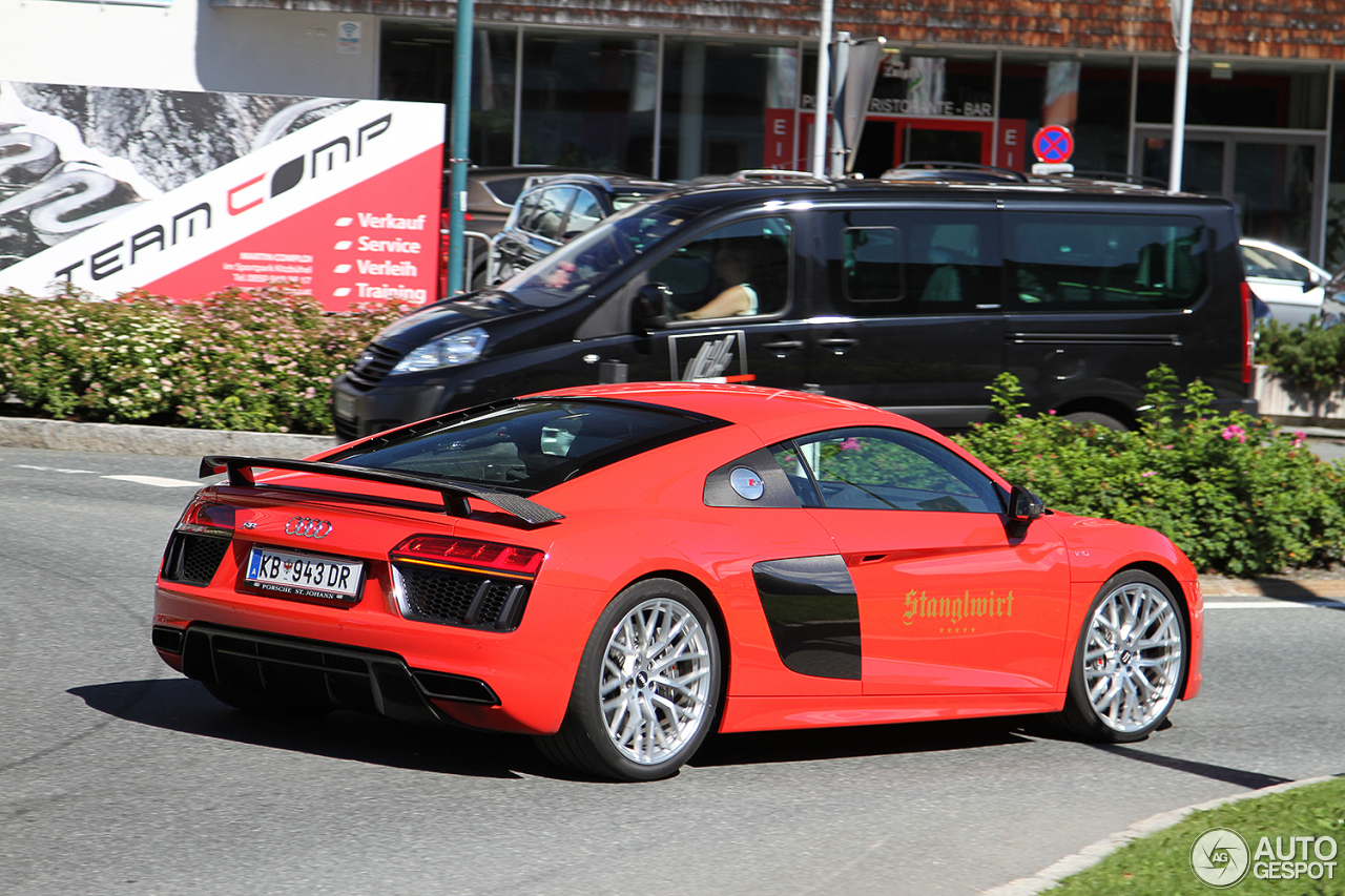 Audi R8 V10 Plus 2015