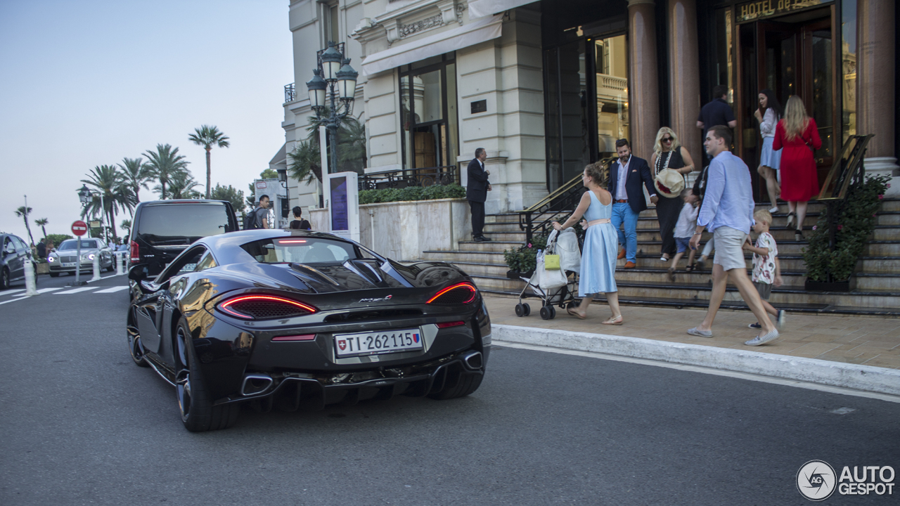 McLaren 570S