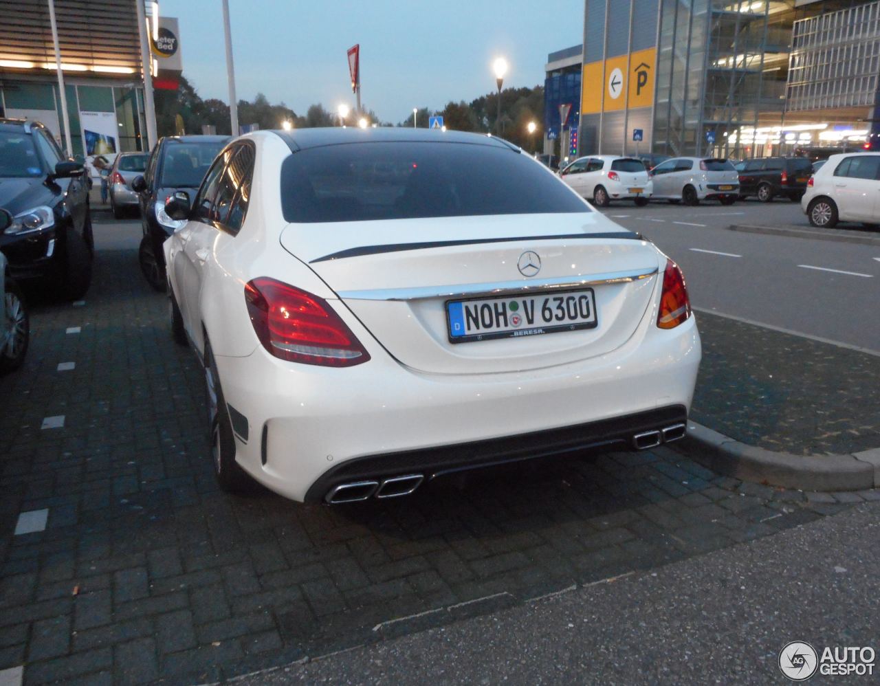 Mercedes-AMG C 63 S W205 Edition 1