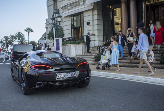 McLaren 570S