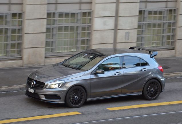 Mercedes-Benz A 45 AMG