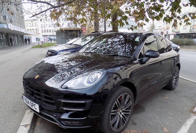 Porsche 95B Macan Turbo