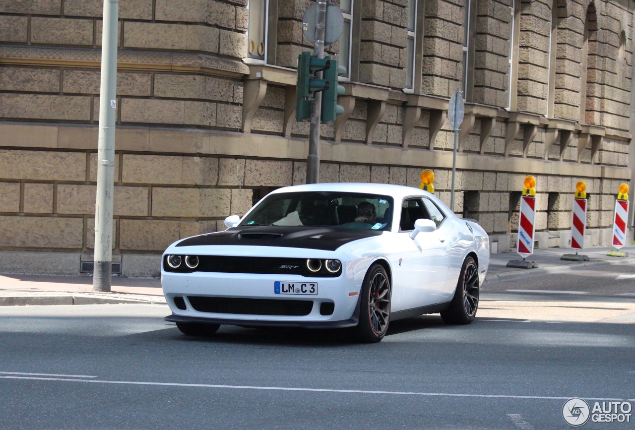 Dodge Challenger SRT Hellcat