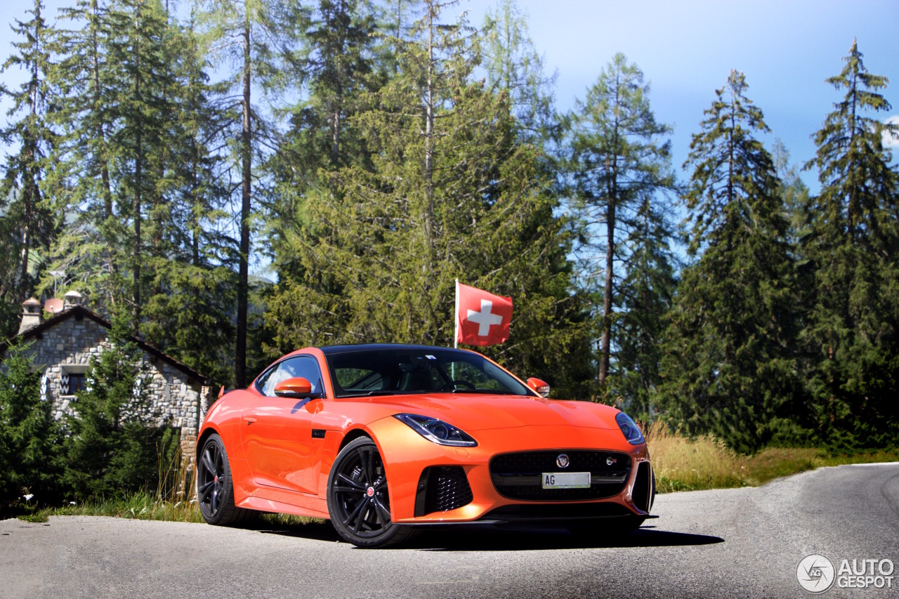 Jaguar F-TYPE SVR Coupé