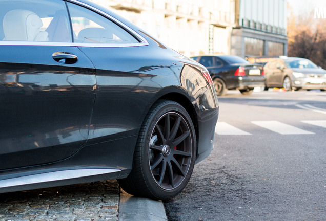 Mercedes-Benz S 63 AMG Coupé C217