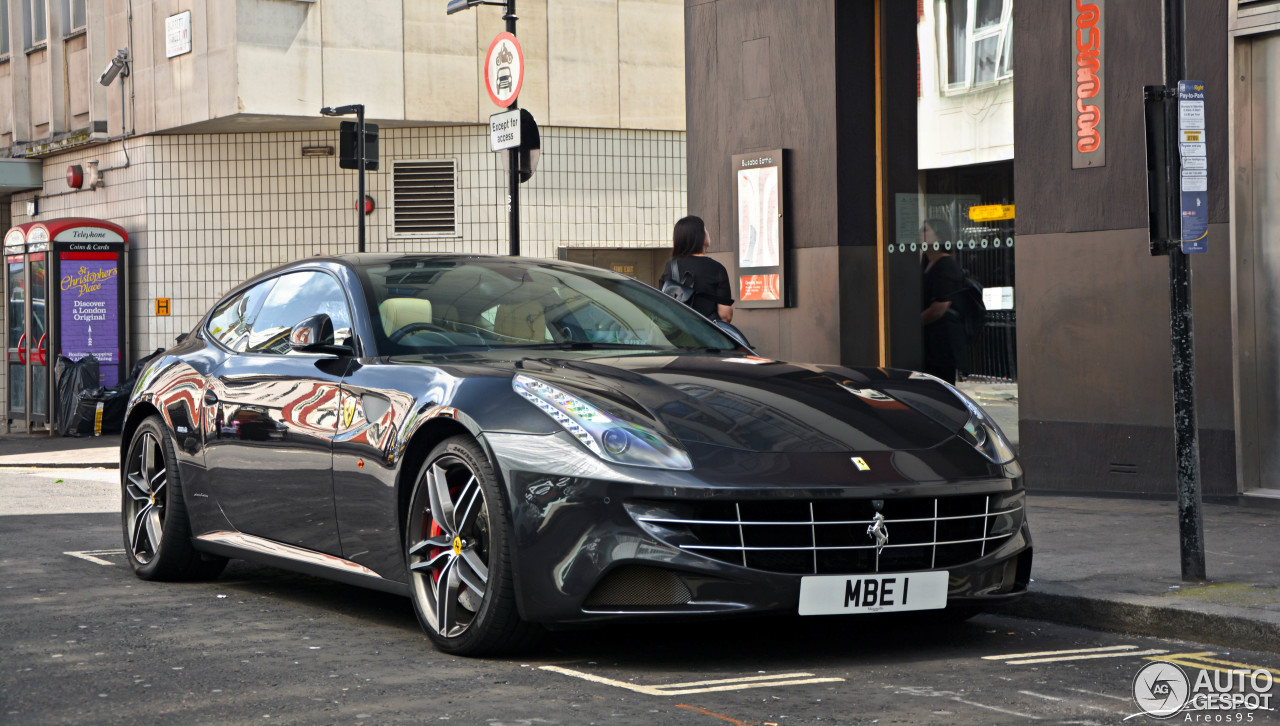 Ferrari FF