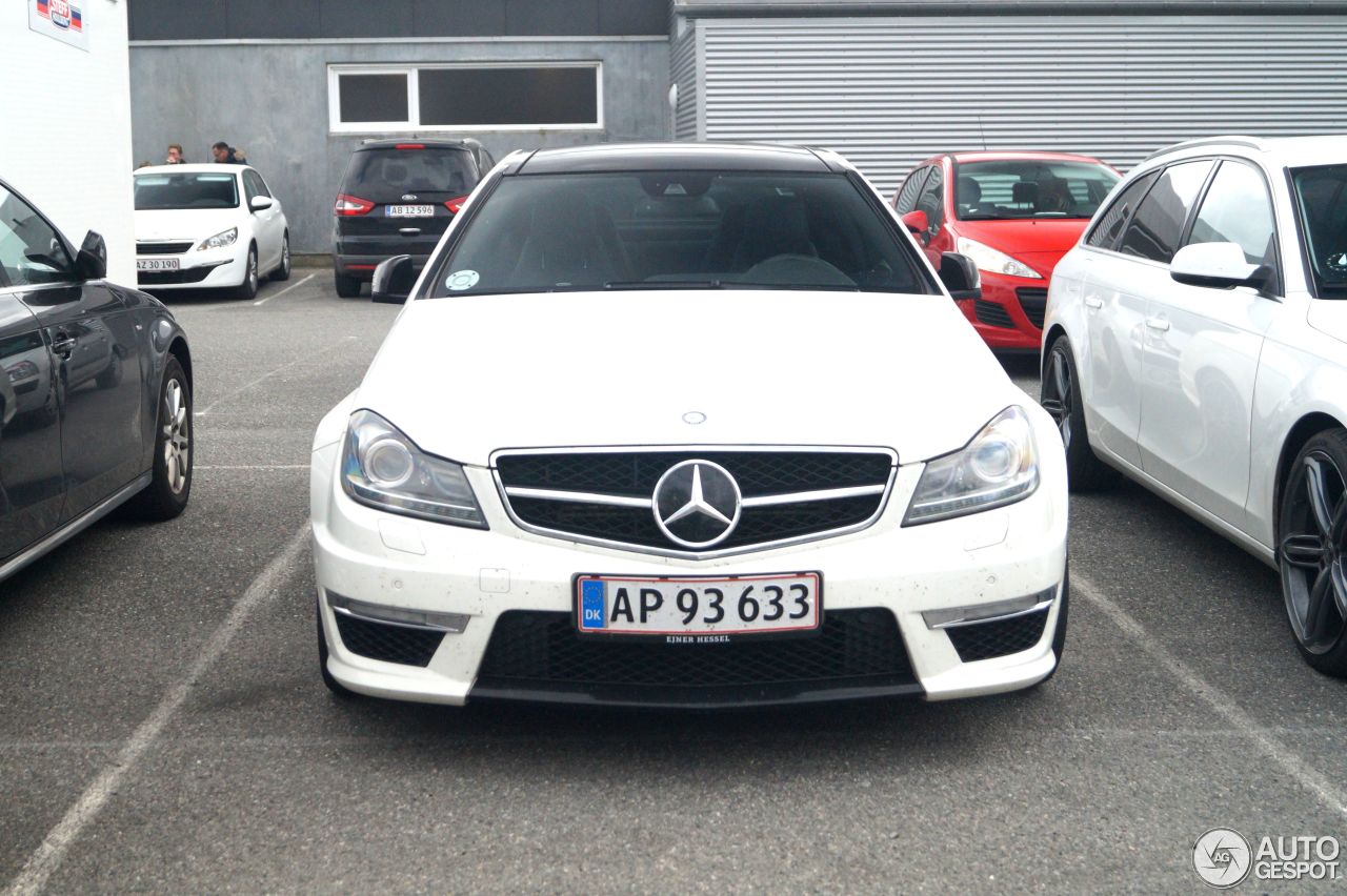 Mercedes-Benz C 63 AMG Coupé