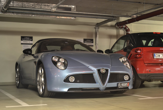 Alfa Romeo 8C Spider