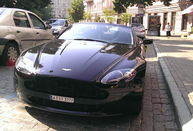 Aston Martin V8 Vantage Roadster