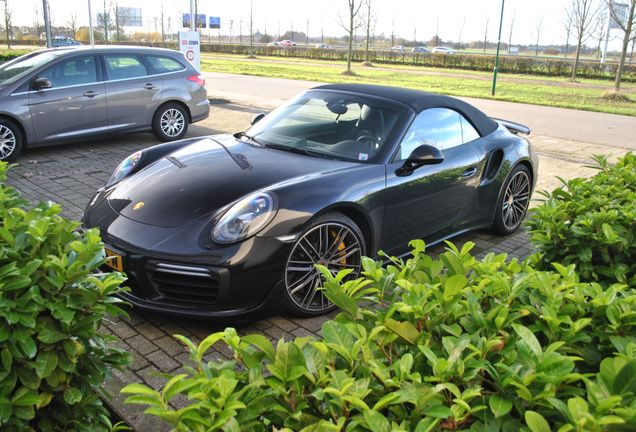 Porsche 991 Turbo S Cabriolet MkII