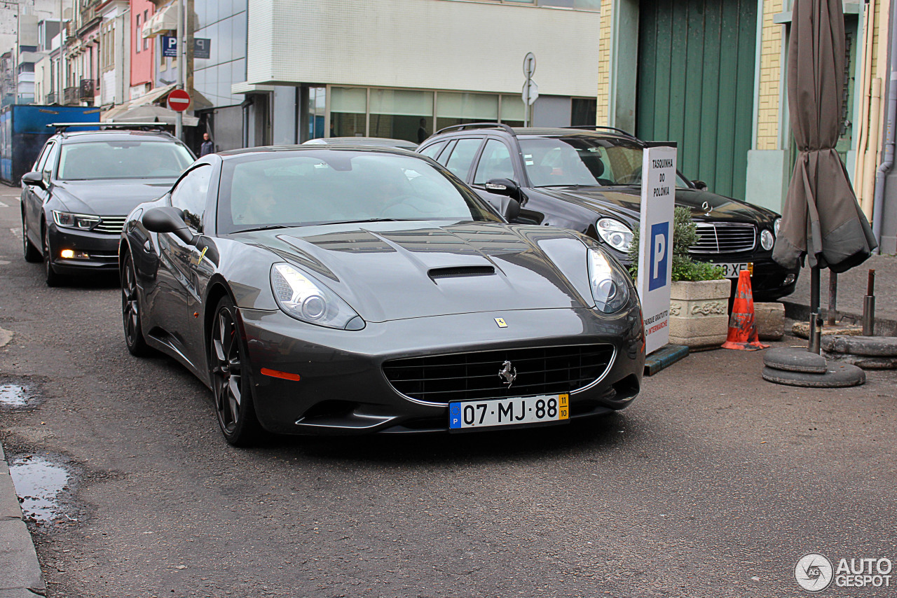 Ferrari California